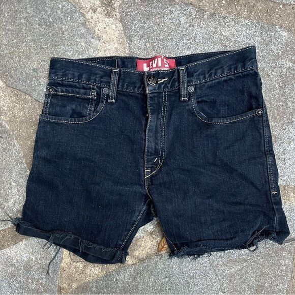 LEVI’S URBAN OUTFITTERS CUTOFF DENIM SHORTS INDIGO BLUE WAIST 28 - Picture 4 of 10